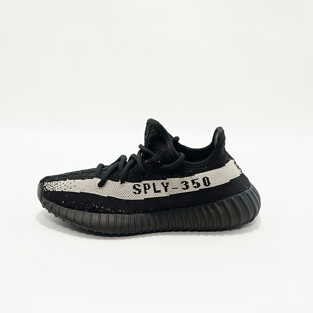YEEZY 350 OREO BY1604 ( 100% Authentic )