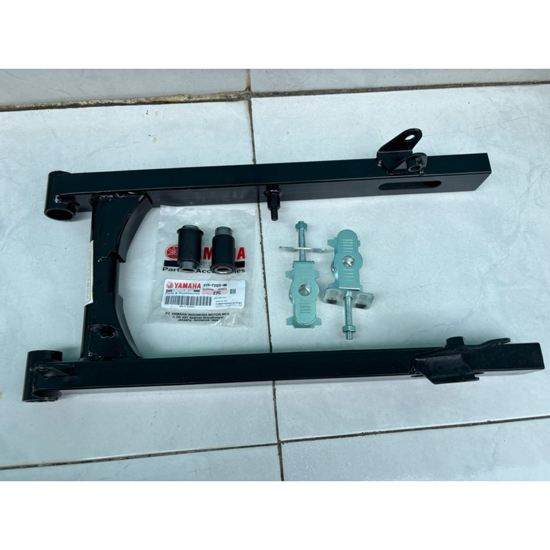 SASIS SWING ARM LENGAN AYUN FORK FORCE 1 F1ZR FIZR FI ZR SASIS YAMAHA FORCE 1 F1ZR FIZR