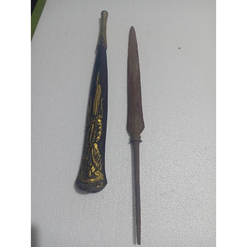 keris tumbak biring sepuh