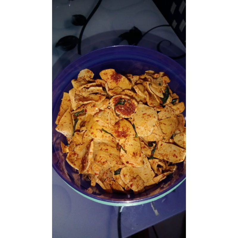 

Basreng koin ukuran 500gr pedas daun jeruk