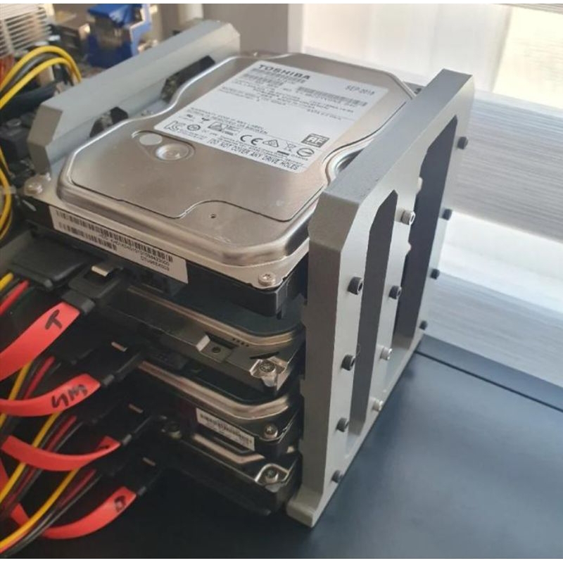 Rak Hardisk 3.5 Inch 4 Susun / HDD Rack