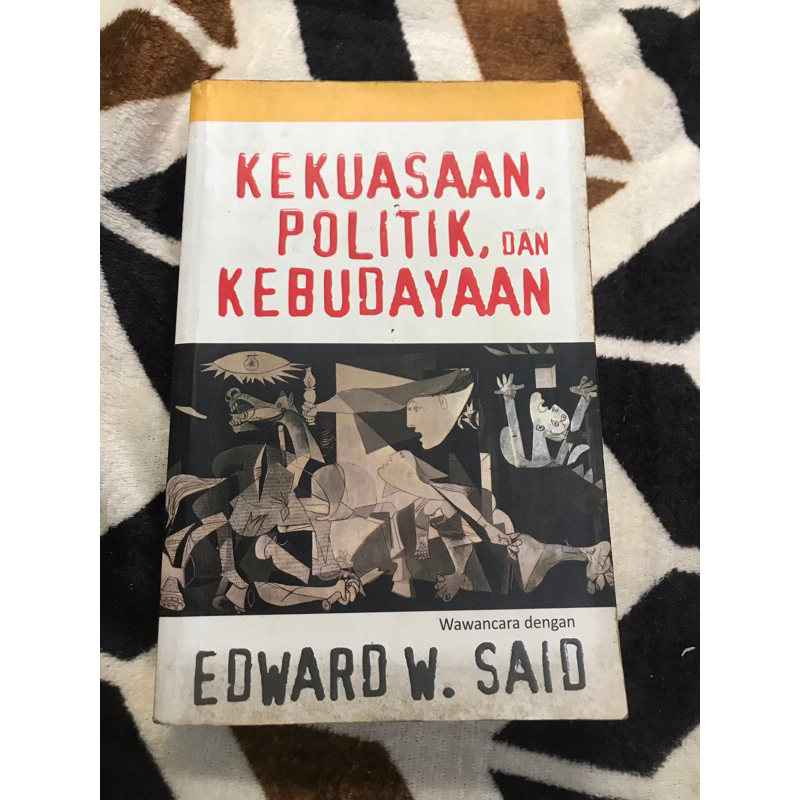 Kekuasaan Politik dan Kebudayaan