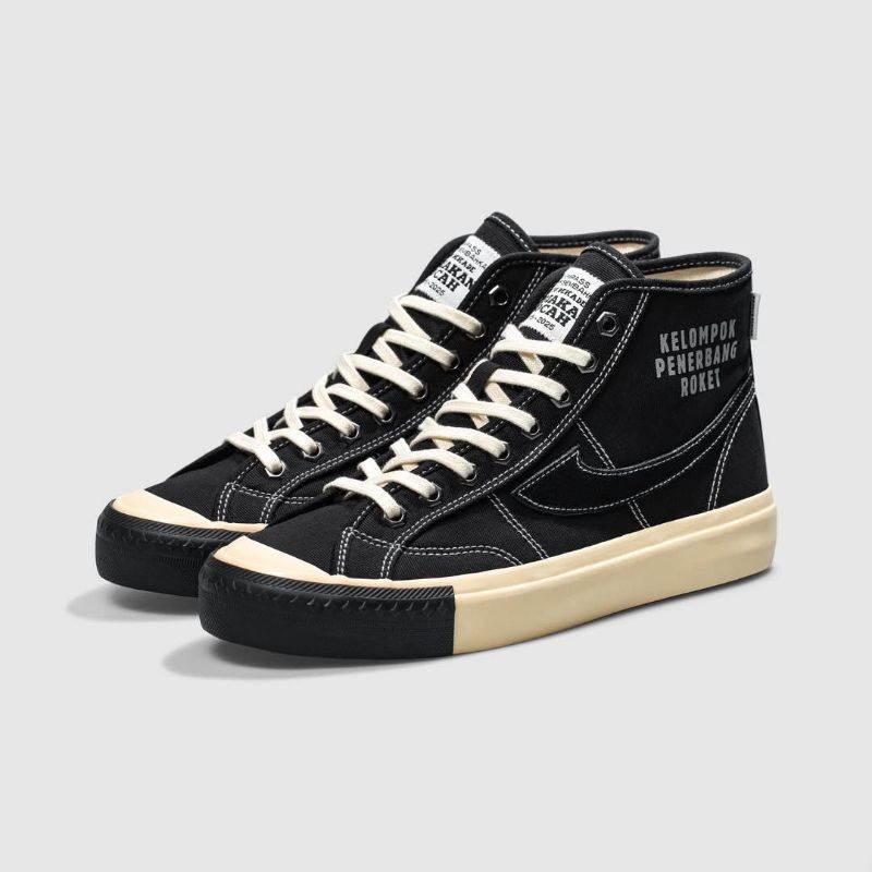 Sepatu Compass x Kelompok Penerbang Roket KPR Gazelle High | 39-45