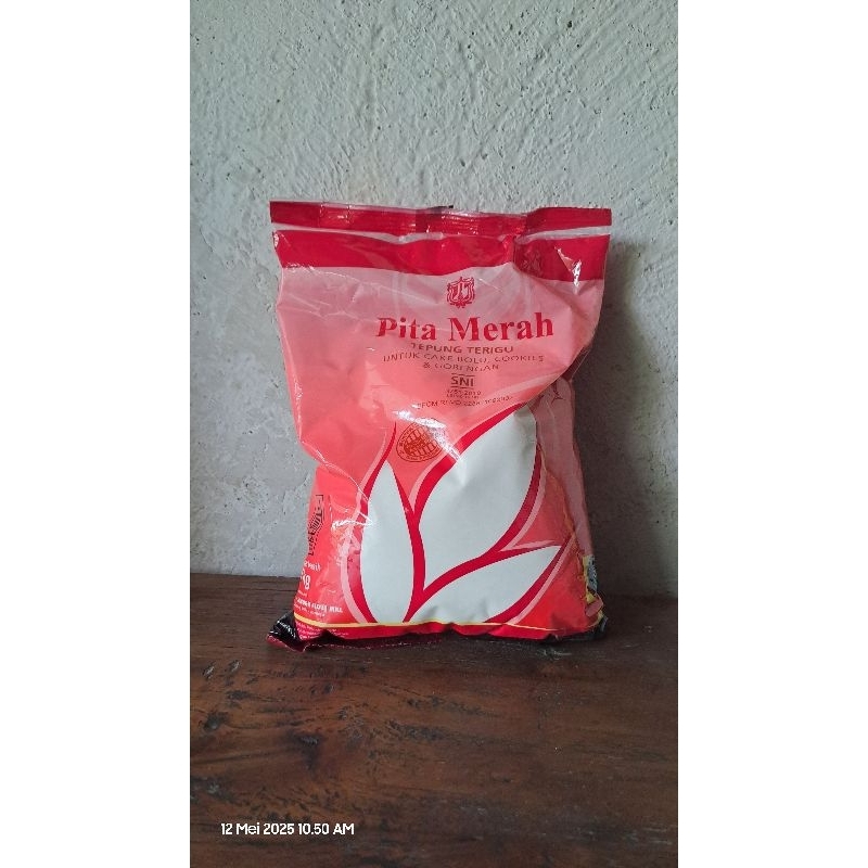

Tepung Terigu Pita Merah 1kg