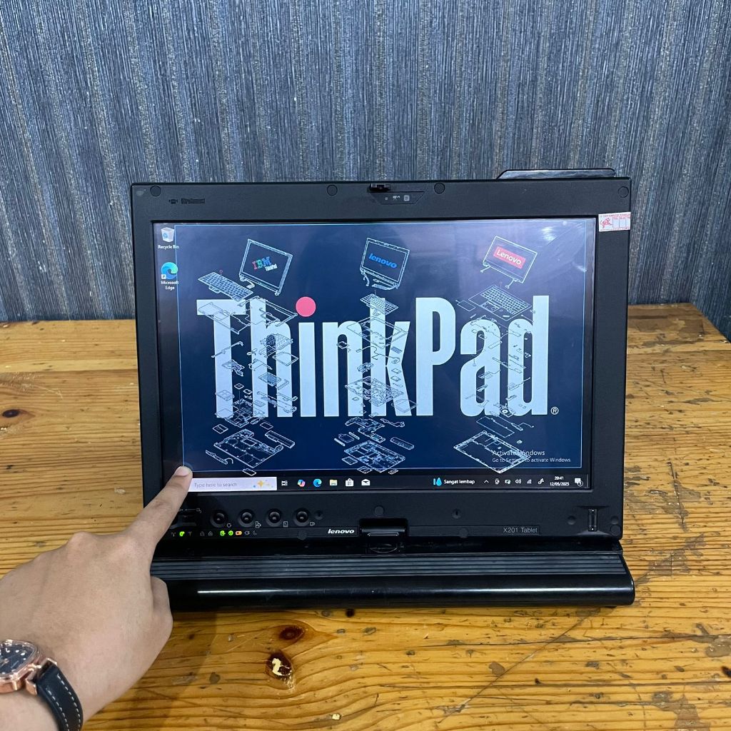 Laptop Thinkpad X201 Tablet, Intel Core i7 - L620, 4/320GB, Black, BERGARANSI