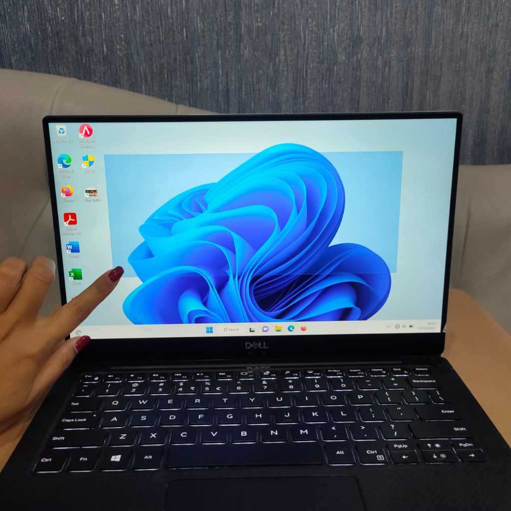 Laptop DELL XPS 13 9370, Core i7-8550U, 8/256GB, Silver Black