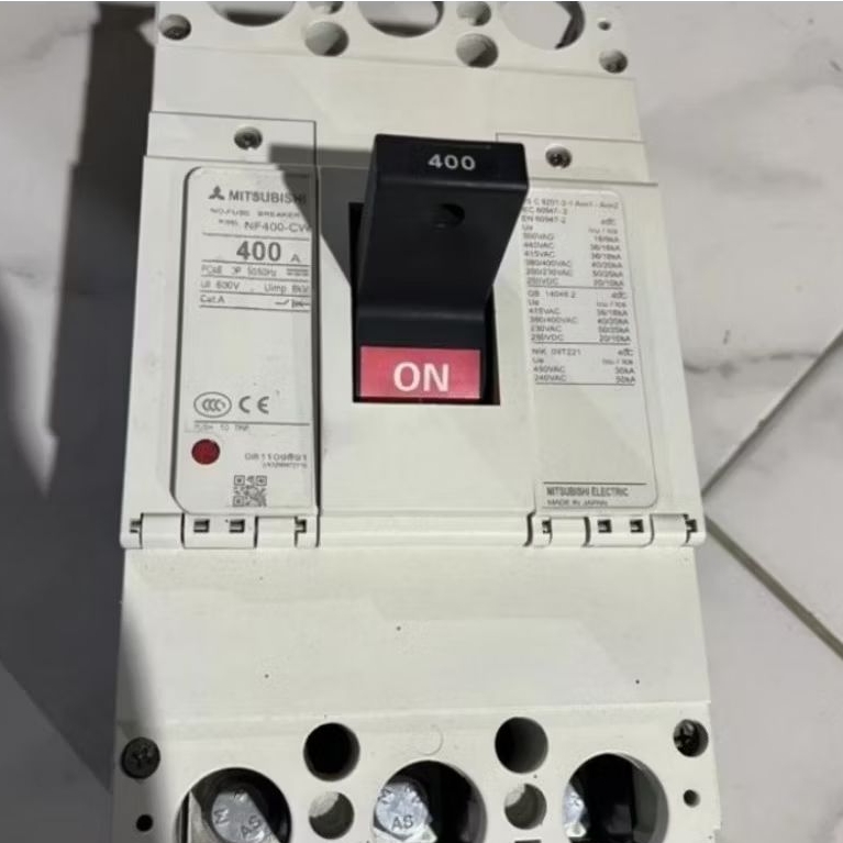 MCCB MITSUBISHI 3PHASE ORIGINAL 300A/350A/400A