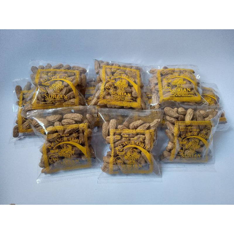 

kacang kulit H.ARIFIN SURIAN khas MinangKabau