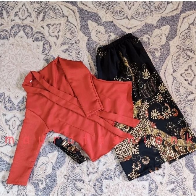 SET KEBAYA KARTINI FLOY KATUN ANAK / KEBAYA KATUN ANAK / KEBAYA KARTINI ANAK / KEBAYA ANAK / KEBAYA 