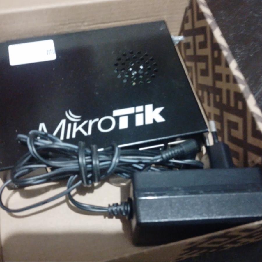 Mikrotik RB450G X4 Second Gress Mantab
