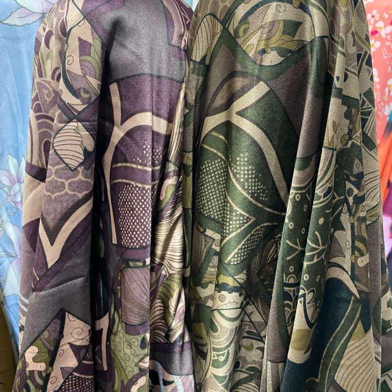 kain dior silk motif ekslusif premium - kain dior silk original - kain satin dior style premium ara