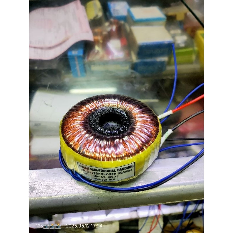 trafo equalizer ashley 3102 ( 18v 0 18v / 18v 0 18v )