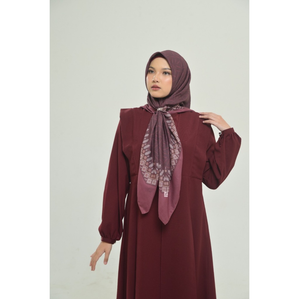 Rabbani - Tetra Syahmina Kerudung Segi Empat Motif