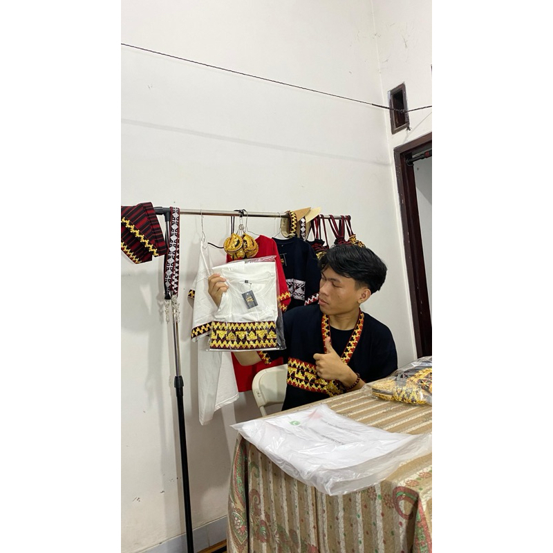 Kaos Tapis Lampung Modern Asli Sulam Tangan