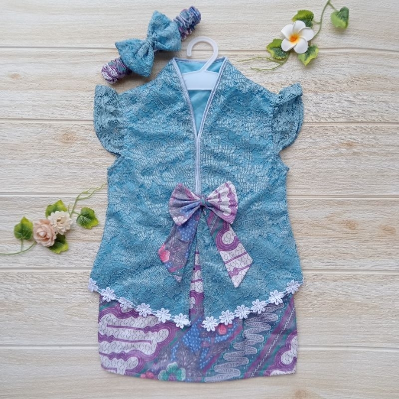 KEBAYA ANAK / KEBAYA BAYI / Setelan Kebaya Anak Perempuan Reyna warna Biru Wardah