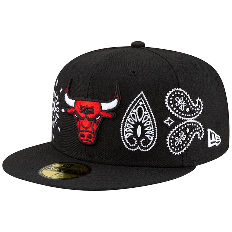 Topi Snapback Chicago Bulls Black Paisley 59Fifty