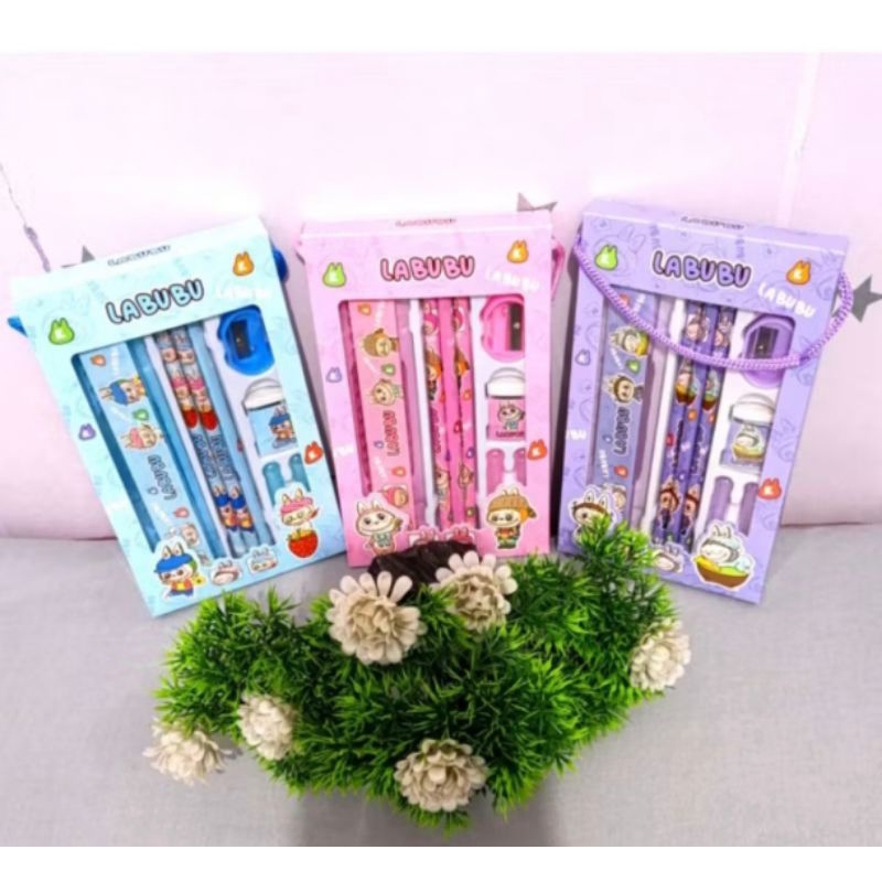 

PAKET ALAT TULIS LABUBU SANRIO MELODY 5 IN 1 / STATIONERY SET 5 IN 1