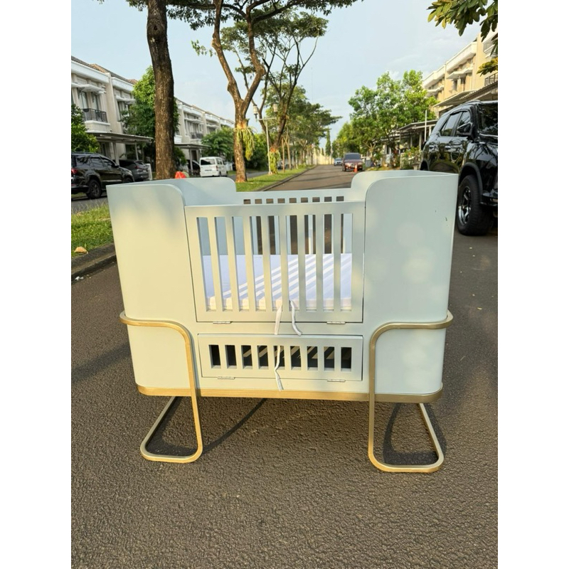 Baby box, ranjang bayi, tempat tidur bayi kayu duco - preloved