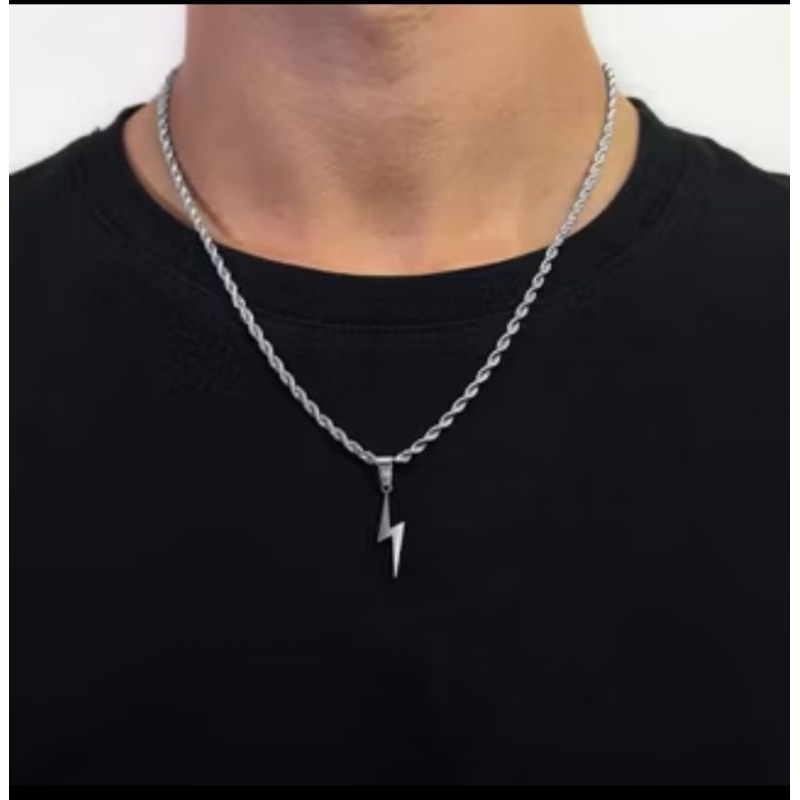 kalung pria wanita liontin petir terpopuler