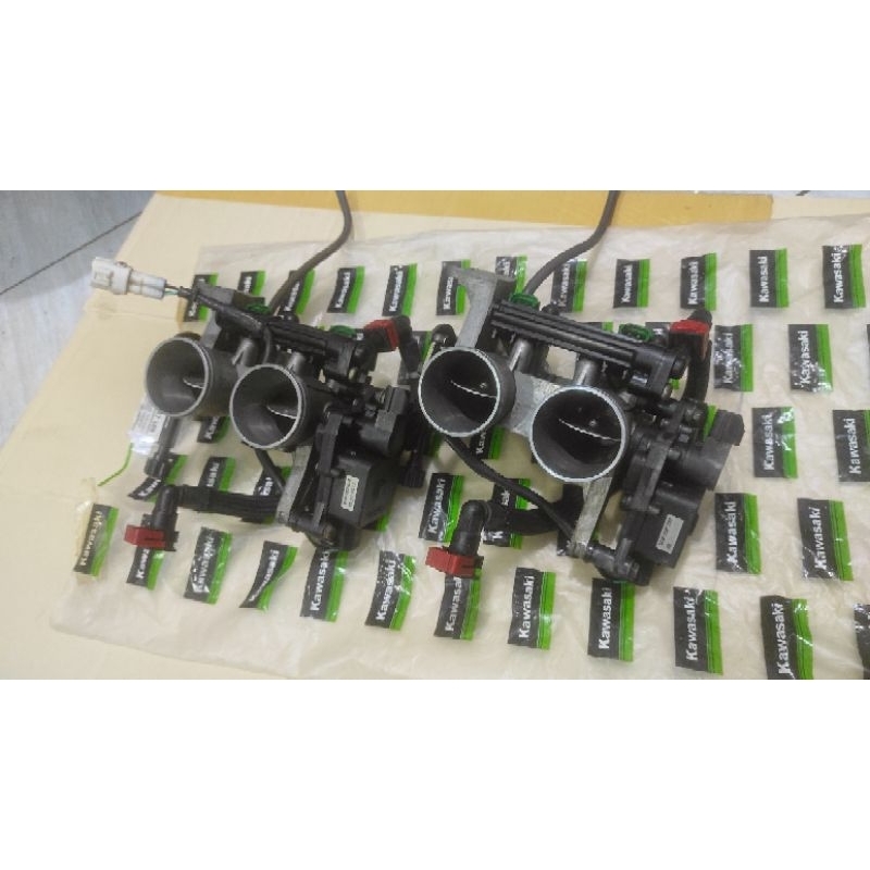 TB Throttle body set injector sensor tps langsam Ninja 250fi old z250 original