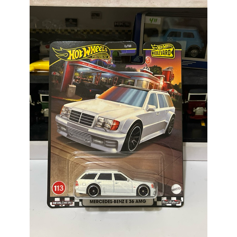 Hot Wheels Premium Mercede-Benz E 36 AMG