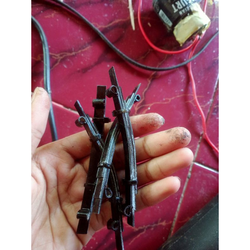 PER DAUN MINIATUR | per daun berbahan PVC 4 lapis untuk upgrade miniatur truk