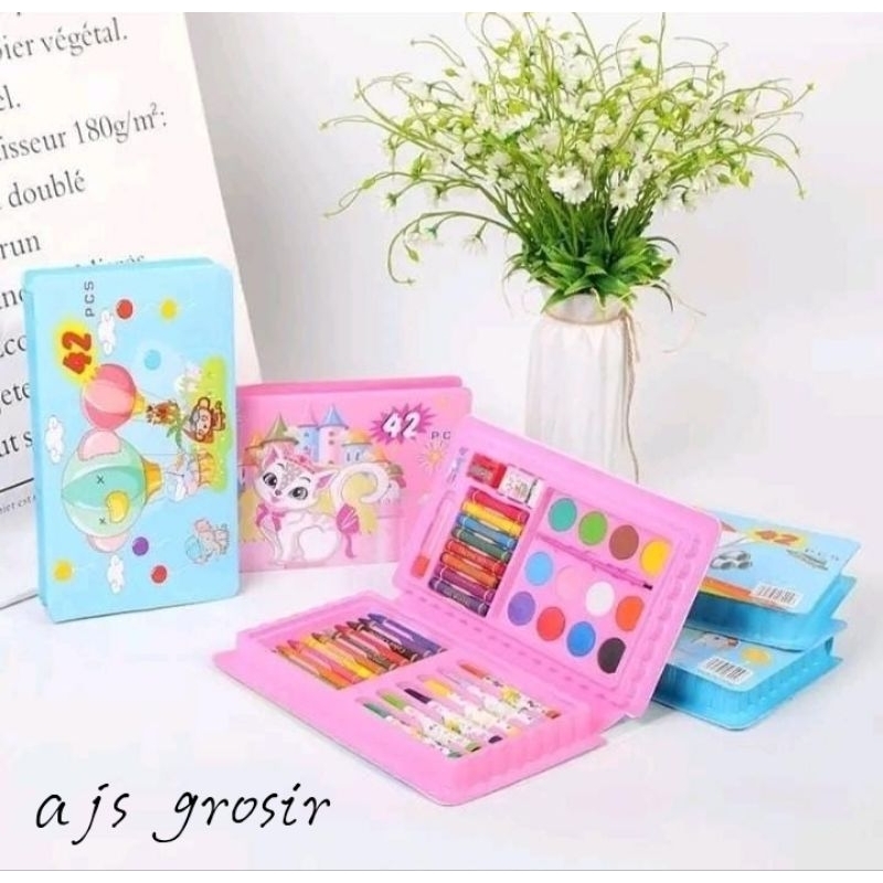

Set Crayon Isi 42 Pcs