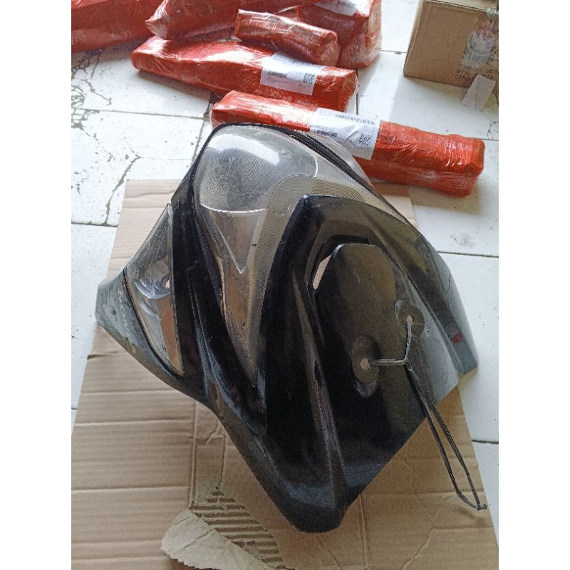 Tameng Set Reflektor Lampu Depan Honda Beat Pop Original Copotan