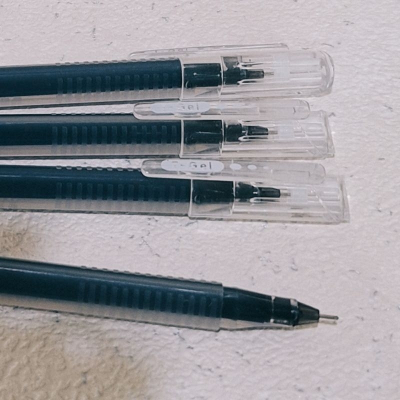 

Pulpen Kenko T-GEL KE-303 / Perpak Isi 12 CV4