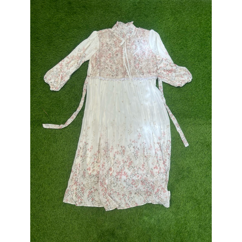 Dress Midi gamis putih wanita