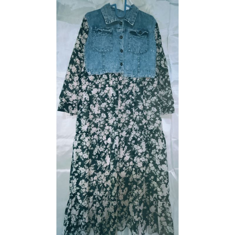 Preloved Dress Floral