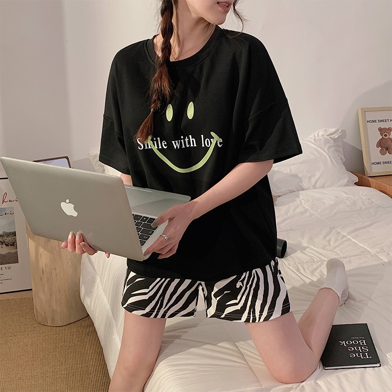 Wanita pajama rumah pakaian bulat wajah tersenyum huruf cetak zebra tattoo celana pendek musim panas