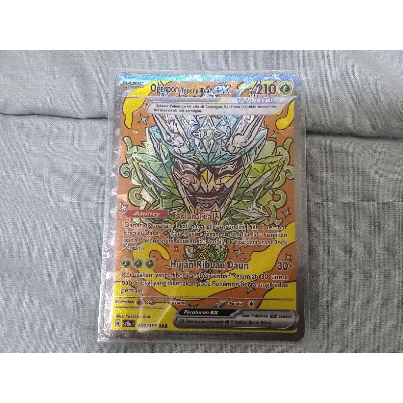Kartu Pokemon Ogerpon Topeng Teal SAR