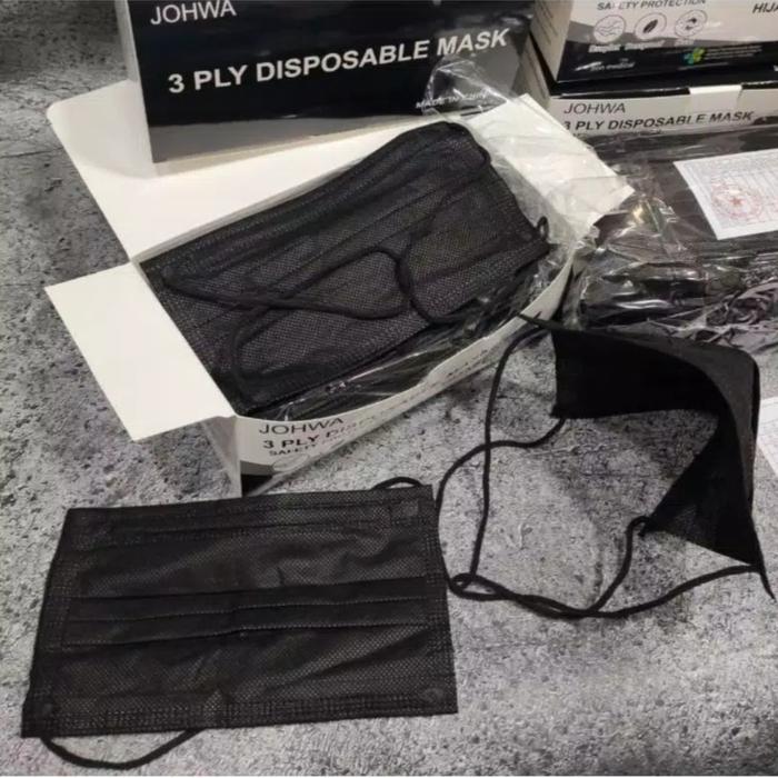 (1 PACK) MASKER MEDIS HITAM HIJAB DAN NON HIJAB 3 PLY