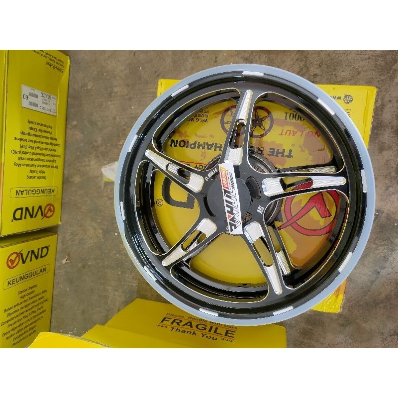 VELG VND BINTANG LAUT MIO SPORTY WARNA HITAM