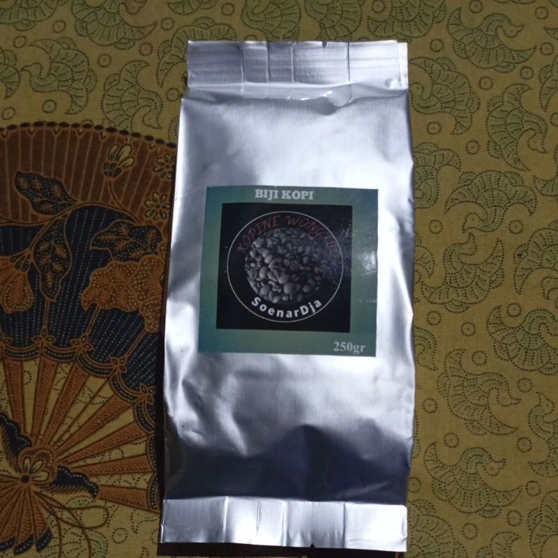 

biji kopi kwalitas 250gr
