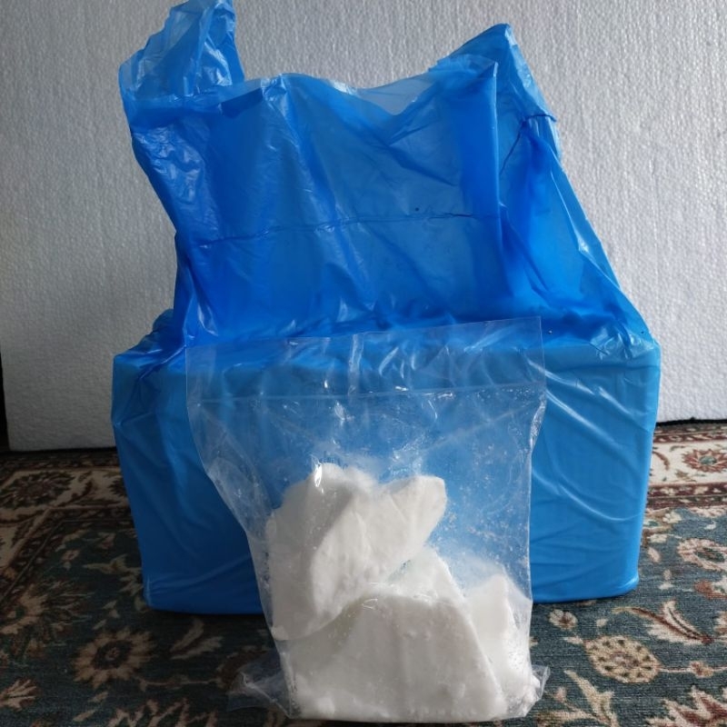 

Minyak Nabati Padat 100% Murni Minyak Sawit Netto 25kg. Bahan Perekat Coklat!