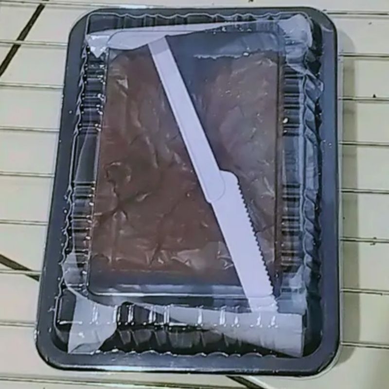 

FUDGY BROWNIES LEMBAB BAGIAN DALAM