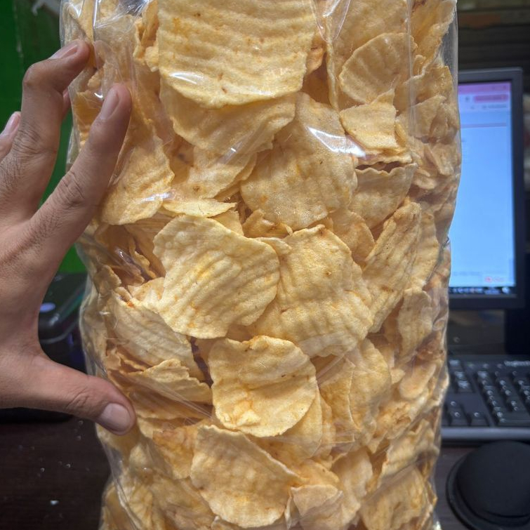 

Keripik PUYUR Magelang - 1 kg / Makanan Khas Magelang / Puyur Gurih Manis