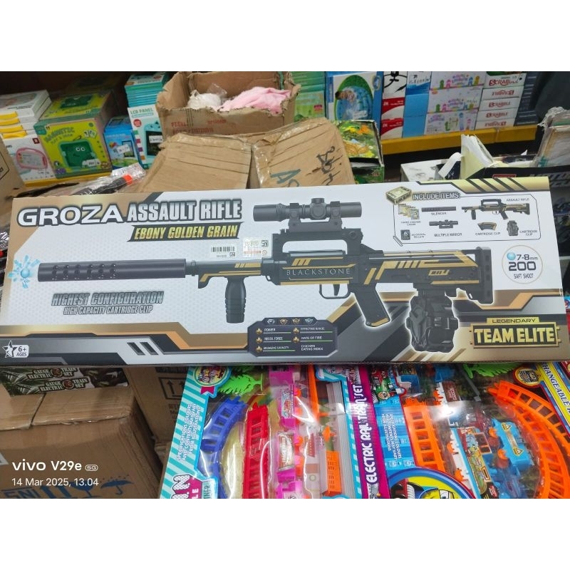 pistol mainan Groza kokang