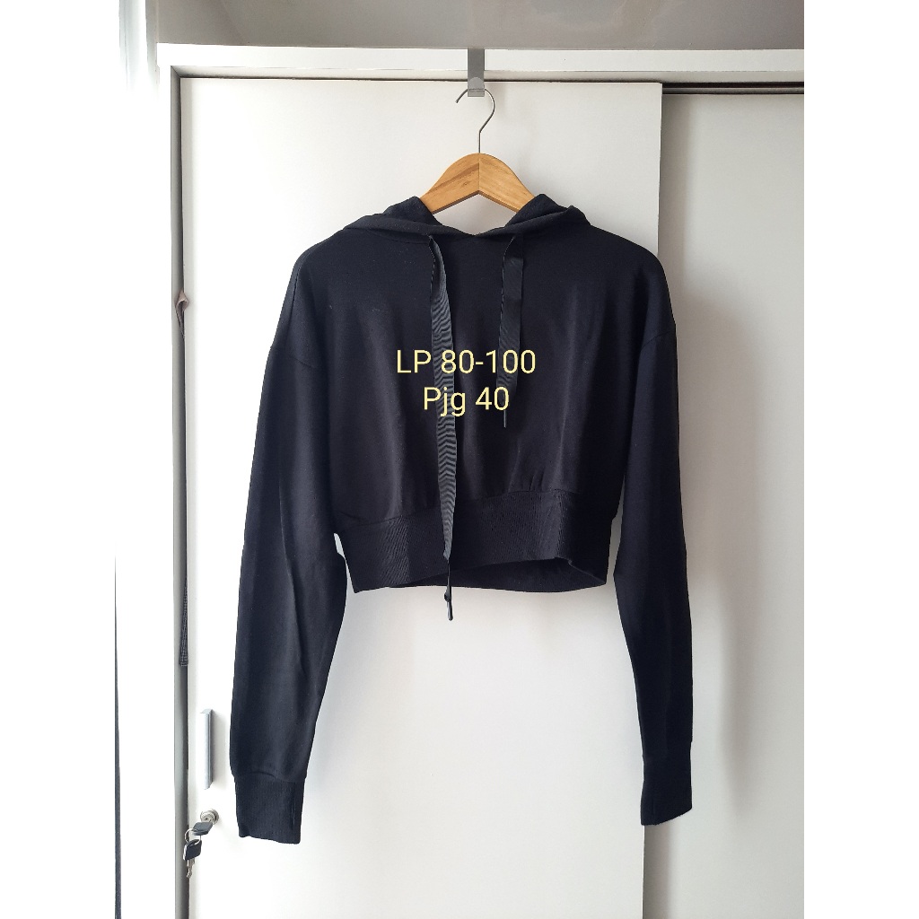 F*rever21 crop hoodie black jacket S