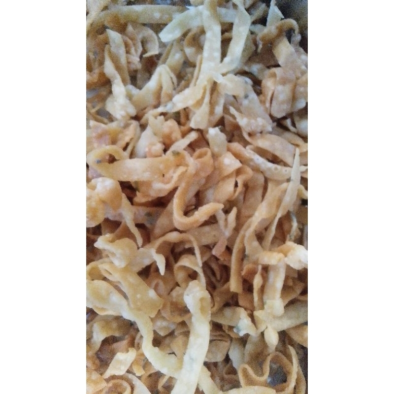 

keripik stik bawang gurih renyah