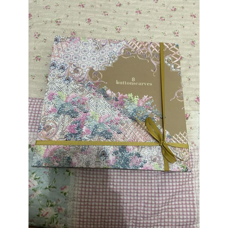 

kotak box hijab buttonscarves kotak kado hard box