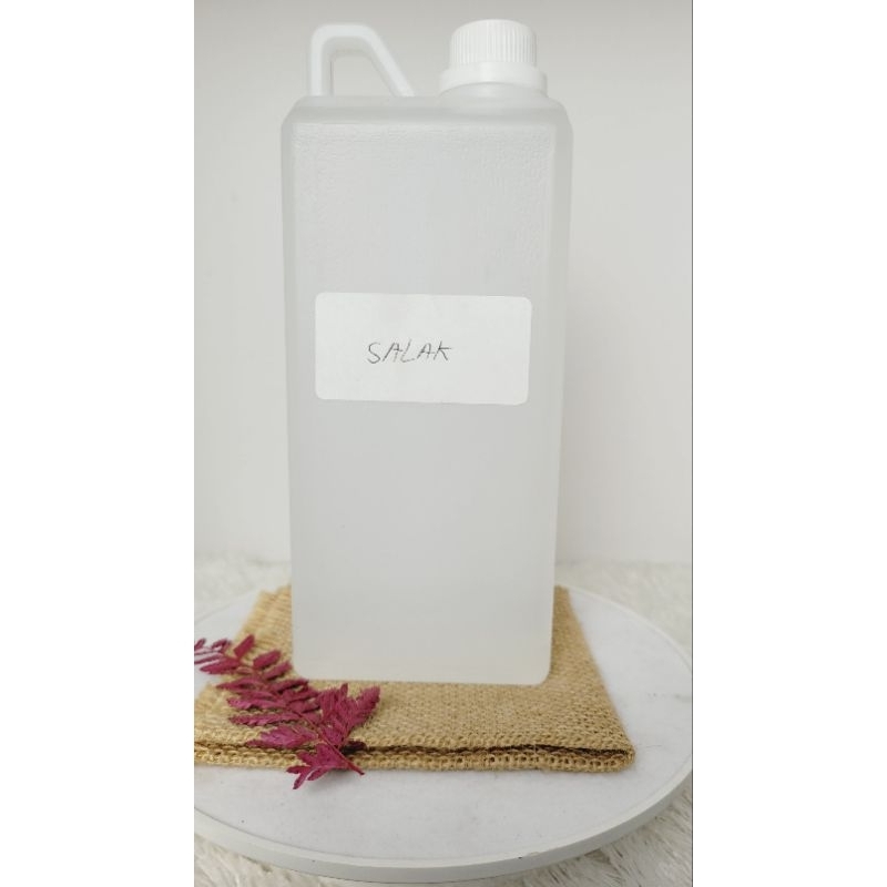 

Essence Salak 1 Liter