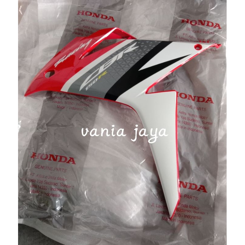 cover sayap samping cover body samping depan CBR150 CBR150R K45G 2016 2017 2018 merah original