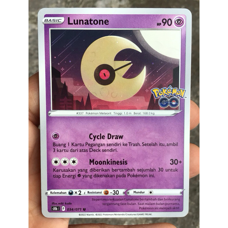 KARTU POKEMON GO LUNATONE