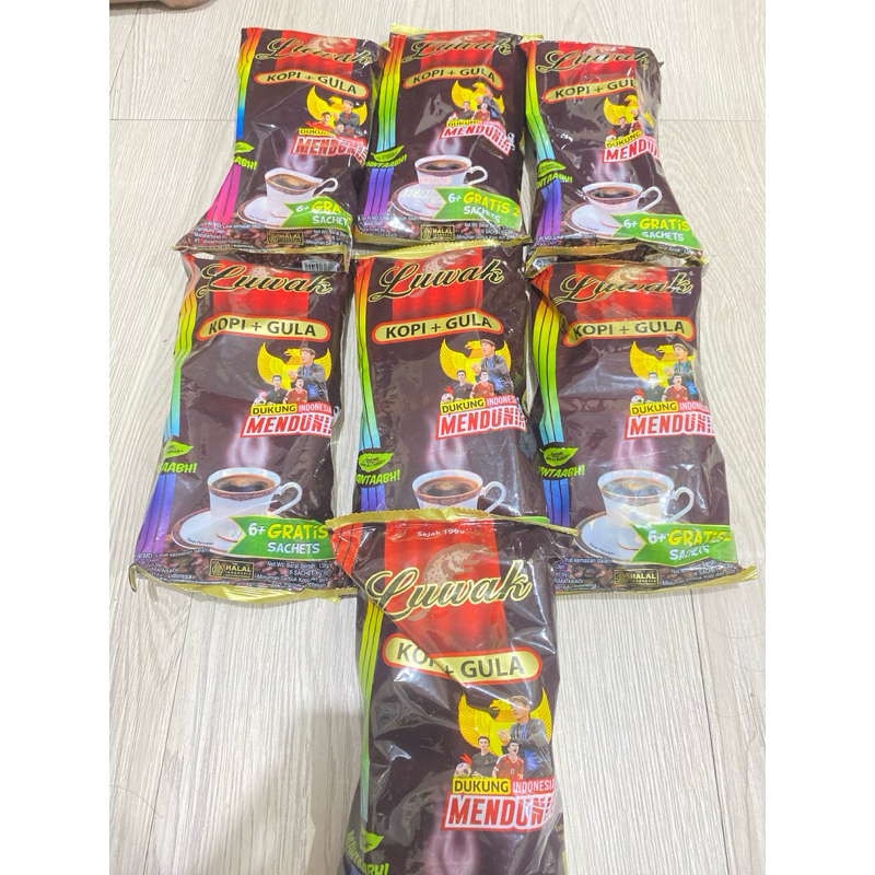 

Luwak hitam kopi + gula 8 sachet