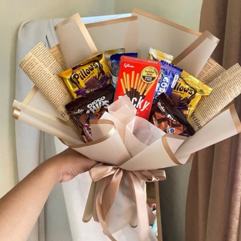 

Xmaster Buket Snack siap kirim [free packing] bouquet bucket medium murah wisuda/birthday/graduation