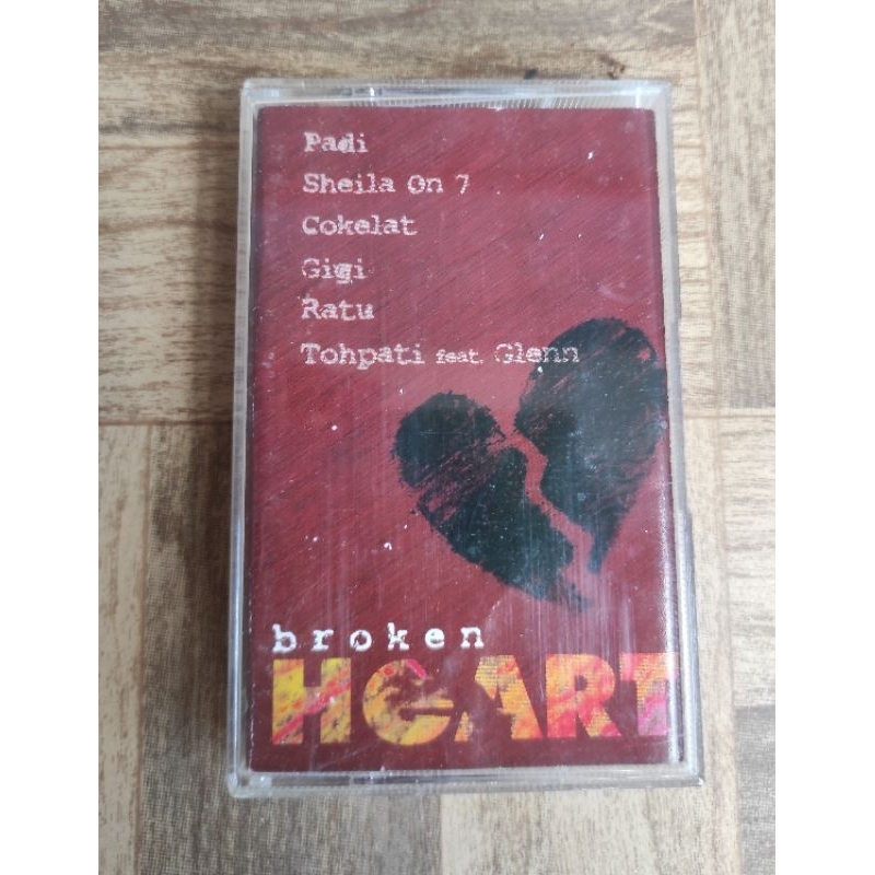 kaset pita kompilasi" broken heart"