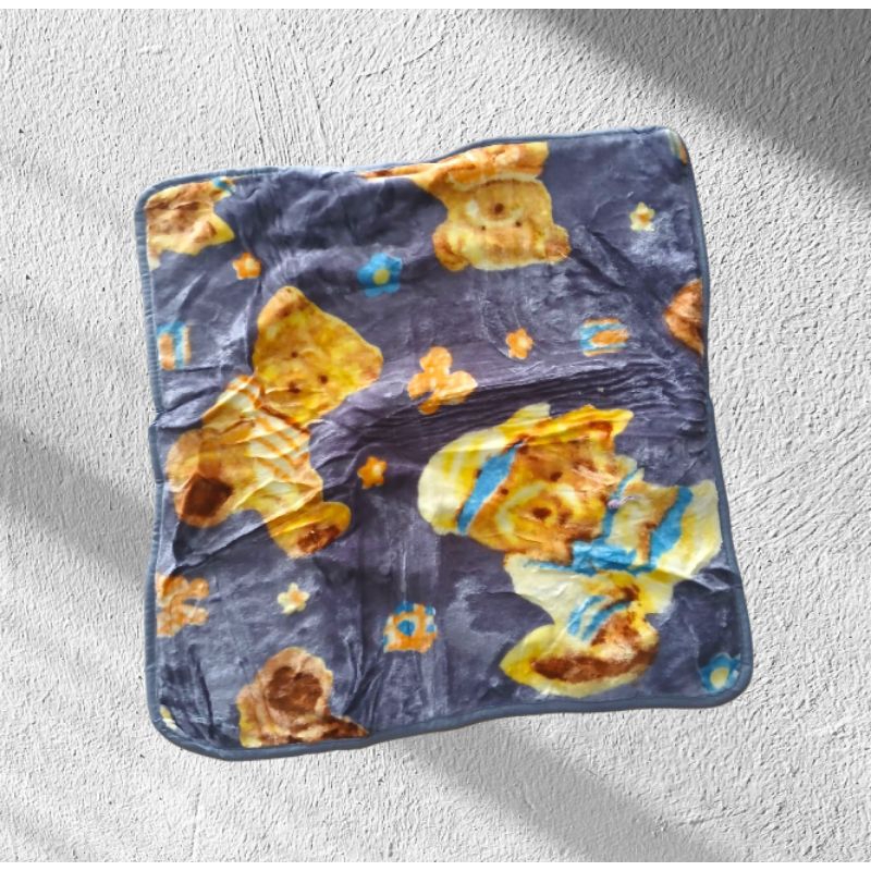 SELIMUT BULU CAMPUR CINTAKU